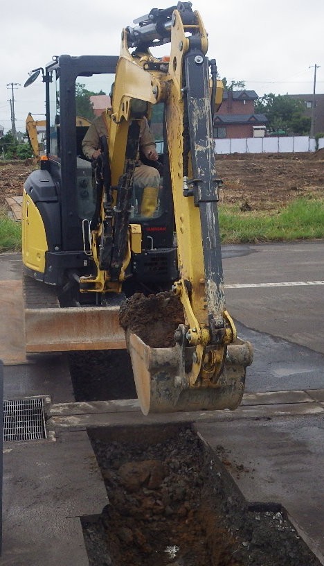 0.1㎥BH 掘削作業